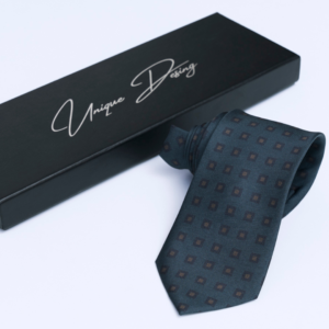 Silk Tie in Gray & Black